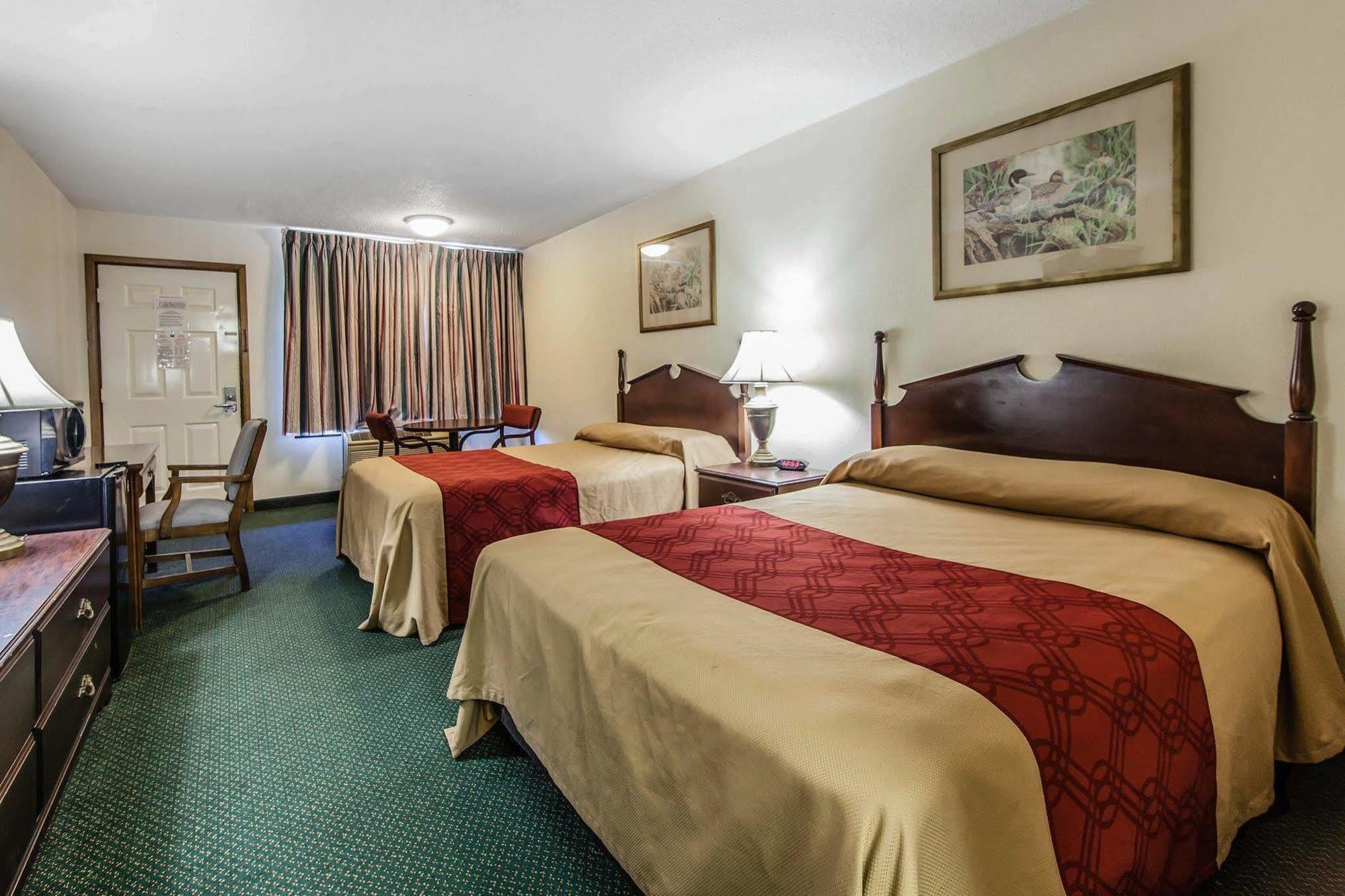 Red Roof Inn Dandridge Esterno foto
