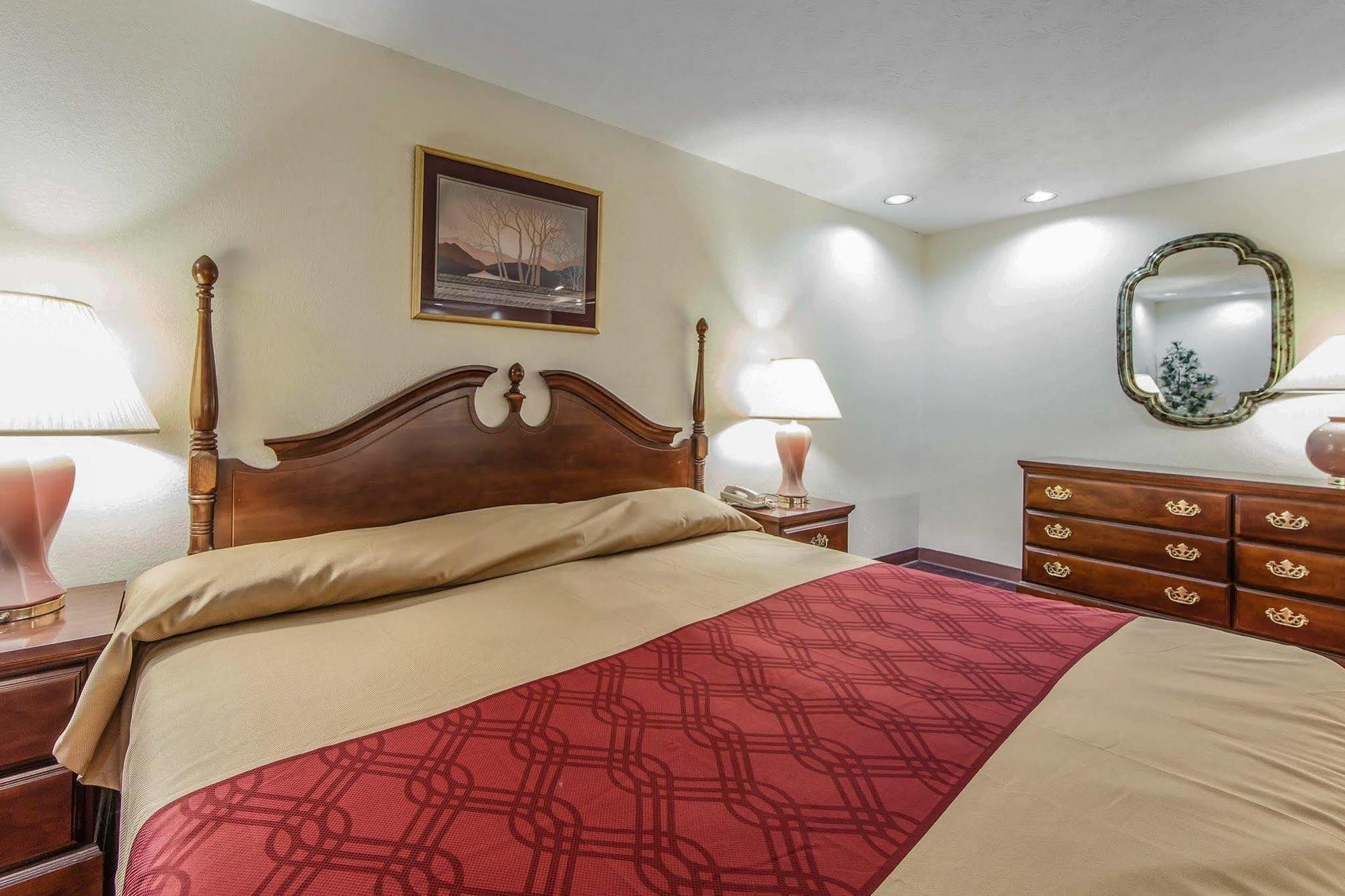 Red Roof Inn Dandridge Esterno foto