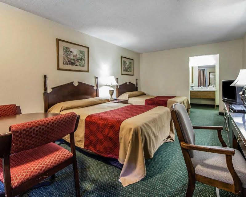 Red Roof Inn Dandridge Esterno foto
