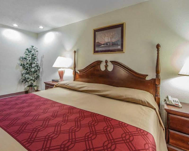 Red Roof Inn Dandridge Esterno foto